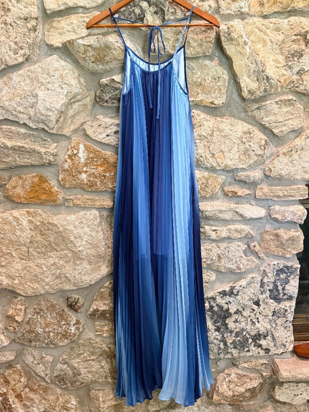 Halter Pleated Blue Watercolor Socialite Maxi Dress NWT sz XS - Picture 2 of 5